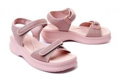 AZALEIA 18451 VERA THERAPY PAP AD 91067 nude, sandały damskie. Brązowe sandały damskie Azaleia, bez wzorów, bez obcasa, bez zapięcia. Za 167.92 zł.