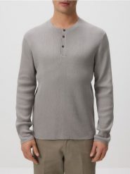 Sweter henley - jasnoszary. Szare swetry męskie Reserved, l, bez wzorów, z dzianiny, bez kołnierzyka, bez ramiączek. Za 129.99 zł.