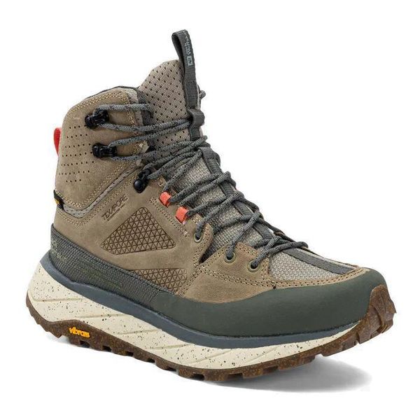 Buty trekkingowe damskie Jack Wolfskin Terraquest Texapore Mid. Zielone obuwie trekkingowe damskie Jack Wolfskin, bez zapięcia. Za 529.99 zł.