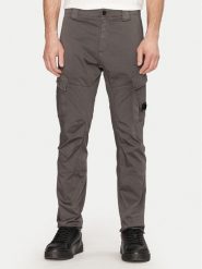 C.P. Company Spodnie materiałowe 18CMPA056A005694G Szary Regular Fit. Szare spodnie materiałowe męskie C.P. Company, bez wzorów, z bawełny. Za 619.99 zł.