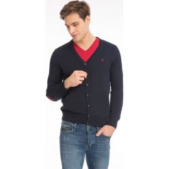 Kardigan w kolorze granatowym. Niebieskie swetry męskie Denim Culture, l, bez wzorów, z bawełny, bez kołnierzyka, bez ramiączek. W wyprzedaży za 129.95 zł.