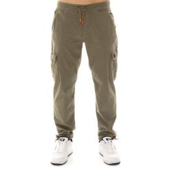 Spodnie dresowe z kieszenie na co dzień na siłownię. Zielone spodnie materiałowe męskie LEONE 1947 APPAREL, bez wzorów, z bawełny, na fitness i siłownię. W wyprzedaży za 164.19 zł.