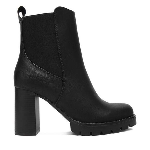 Botki JENNY. Czarne botki damskie Jenny, bez wzorów, bez obcasa, na słupku, bez zapięcia. Za 129.99 zł.