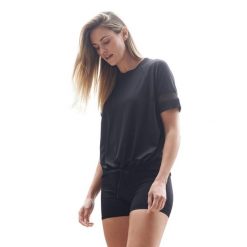 T-shirt Damski Z Nakryciem Na Głowę. Czarne t-shirty damskie TOMBO, l, bez wzorów, z elastanu, bez kołnierzyka, bez ramiączek. Za 103.99 zł.