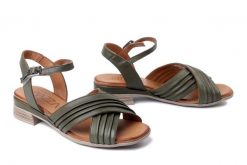 PIAZZA 910318-07 grun, sandały damskie. Zielone sandały damskie Piazza, bez wzorów, ze skóry, bez obcasa, na obcasie, bez zapięcia. Za 254.92 zł.