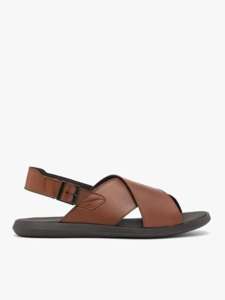 Brązowe skórzane sandały. Brązowe sandały męskie Ryłko, bez wzorów, ze skóry, eleganckie, bez zapięcia. W wyprzedaży za 329.99 zł.