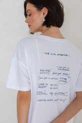 T-SHIRT ERICA "ZŁOTE MYŚLI" BIAŁY One size - Flawless. Białe t-shirty damskie Flawless, uniwersalny, bez wzorów, z bawełny, klasyczne, bez kołnierzyka, bez ramiączek. Za 196.00 zł.