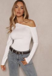 Biała Bluzka z Wiskozą i Asymetrycznym Dekoltem Tatolinna. Białe bluzki damskie Renee, l, bez wzorów, z jeansu, eleganckie, z asymetrycznym kołnierzem, bez ramiączek. Za 74.99 zł.
