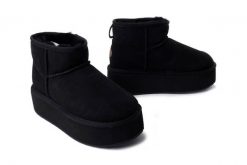 EMU AUSTRALIA W13082 Stinger Micro Flatform black, botki damskie. Czarne botki damskie Emu Australia, na zimę, bez wzorów, ze skóry, bez obcasa, bez zapięcia. Za 699.90 zł.