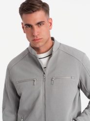 Męska kurtka typu biker z kieszeniami i stójką – szara V3 - Rozmiar: XXL. Szare kurtki męskie Ombre Clothing, m, bez wzorów, z materiału, bez kaptura. Za 309.99 zł.
