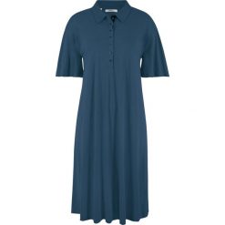 Sukienka shirtowa z kołnierzykiem polo bonprix ciemnoniebieski. Niebieskie sukienki damskie bonprix, bez wzorów, bez kołnierzyka, bez ramiączek. Za 27.99 zł.