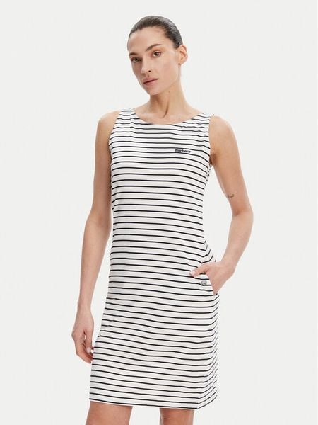 Barbour Sukienka codzienna Dalmore LDR0913WH11 Biały Regular Fit. Białe sukienki damskie Barbour, na co dzień, bez wzorów, z wiskozy, bez kołnierzyka, bez ramiączek, proste. Za 279.99 zł.