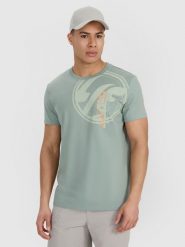 4F T-shirt regular z nadrukiem męski - oliwkowy S. Brązowe koszulki sportowe męskie 4F, m, bez wzorów, z bawełny, bez kołnierzyka, bez ramiączek. Za 69.99 zł.