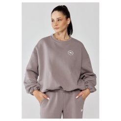 Damska bluza sportowa oversize Rough Radical Trip Classic. Brązowe bluzy damskie ROUGH RADICAL, bez wzorów, sportowe, bez ramiączek, bez kaptura. Za 167.92 zł.
