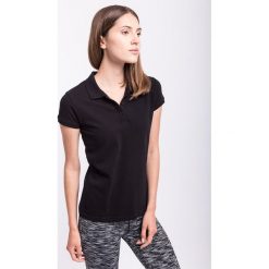 Koszulka polo damska TSD051AZ - CZARNY. Czarne koszulki sportowe damskie 4F, bez wzorów, z bawełny, bez ramiączek. W wyprzedaży za 29.99 zł.