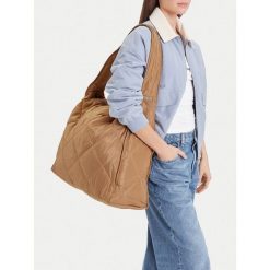 Torebka Roxy. Brązowe shopperki damskie Roxy, bez wzorów, bez dodatków. Za 79.99 zł.