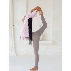 Legginsy do jogi Joy in me 7/8 Unity ease - Sandstorm - 36. Brązowe legginsy damskie Joy in me, bez wzorów. Za 259.00 zł.