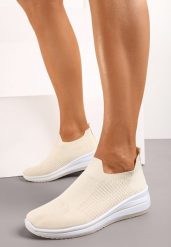 Beżowe Wsuwane Płaskie Buty Sportowe z Siateczkowego Materiału Alatarna. Brązowe obuwie sportowe damskie Born2be, bez wzorów, z jeansu, bez zapięcia, trekkingowe. Za 49.99 zł.