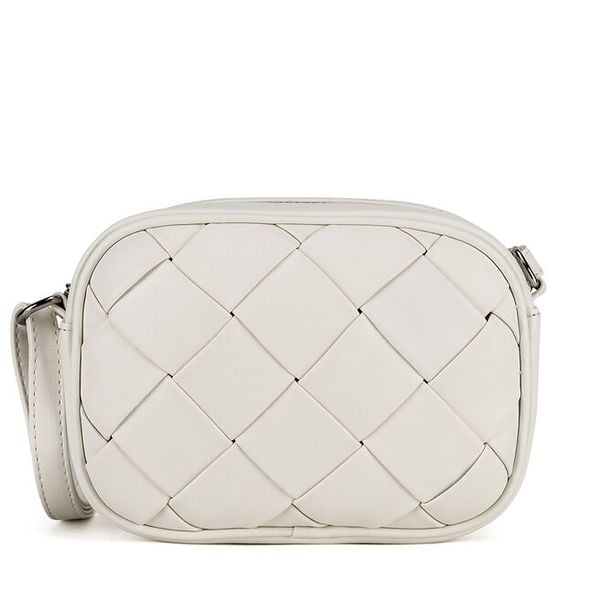 Torebka JENNY. Białe listonoszki damskie Jenny, bez wzorów, bez dodatków. Za 99.99 zł.