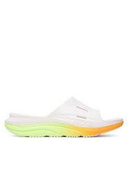 Hoka Klapki ORA Recovery Slide 3 1135061 Biały. Białe klapki damskie HOKA, bez wzorów, z syntetyku, sportowe, bez obcasa, bez zapięcia. Za 299.99 zł.
