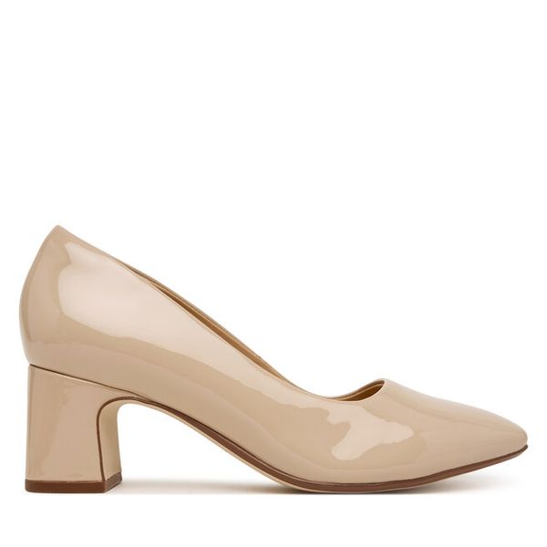 Czółenka Clarks. Brązowe czółenka damskie Clarks, bez wzorów, bez obcasa, bez zapięcia. Za 389.99 zł.