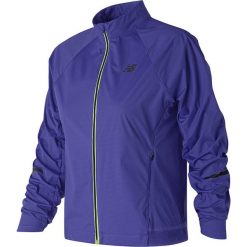 Kurtka sportowa w kolorze niebieskim. Niebieskie kurtki sportowe męskie New Balance, m, bez wzorów, bez kaptura, climacool (adidas). W wyprzedaży za 479.95 zł.