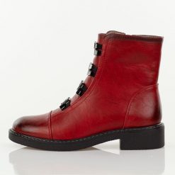 Czerwone płaskie botki damskie M.Daszyński Sa252-16. Czerwone botki damskie M.Daszyński, na jesień, bez wzorów, ze skóry, biznesowe, bez obcasa, na obcasie, bez zapięcia. W wyprzedaży za 217.55 zł.