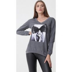 Szara Bluza Crystal Soul. Szare bluzy damskie Born2be, l, bez wzorów, casualowe, bez ramiączek, bez kaptura. Za 59.99 zł.