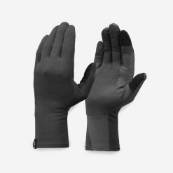 Rękawiczki wewnętrzne trekkingowe dla dorosłych Forclaz MT500 merino. Szare rękawiczki męskie FORCLAZ, bez wzorów, z elastanu. Za 64.99 zł.