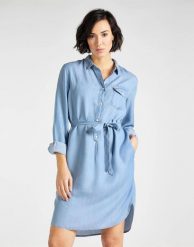 LEE ESSENTIAL DRESS DAMSKA SUKIENKA SUMMER BLUE L50EIINJ 112111309. Niebieskie sukienki damskie Lee, l, bez wzorów, bez kołnierzyka, bez ramiączek. Za 209.99 zł.