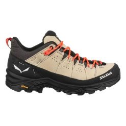 Damskie buty trekkingowe Salewa Trainer 2. Brązowe obuwie trekkingowe damskie Salewa, z gumy, bez zapięcia. Za 703.00 zł.