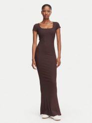 Guess Sukienka codzienna V6YK06 K4696 Brązowy ciemny Regular Fit. Brązowe sukienki damskie Guess, na co dzień, m, z aplikacjami, bez kołnierzyka, bez ramiączek, proste. Za 434.99 zł.