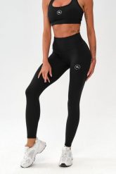 Damskie legginsy sportowe fitness Rough Radical Zoya Classic. Czerwone legginsy damskie ROUGH RADICAL, bez wzorów, z elastanu. Za 135.92 zł.