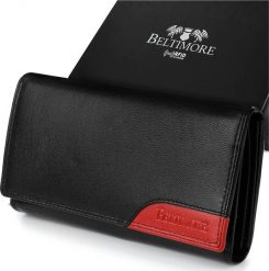 Beltimore Damski skórzany portfel duży poziomy na suwak RFiD czarny BELTIMORE 042. Czarne portfele damskie Beltimore. Za 71.49 zł.