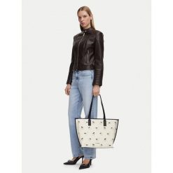 Torebka KARL LAGERFELD. Białe shopperki damskie KARL LAGERFELD, bez wzorów, bez dodatków. Za 1,099.00 zł.