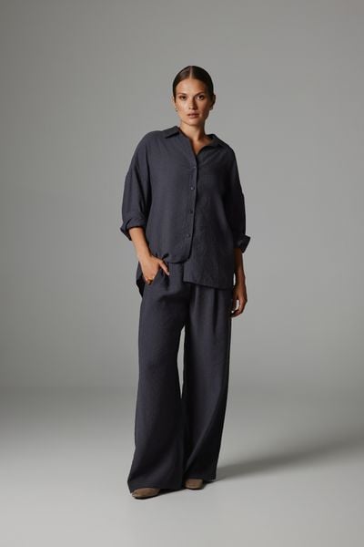 SPODNIE ZOJA GRAFITOWE S - Flawless. Szare spodnie materiałowe damskie Flawless, bez wzorów, z materiału, casualowe. Za 419.00 zł.