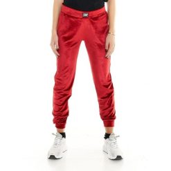 Spodnie dresowe na co dzień na siłownię. Czerwone spodnie dresowe damskie LEONE 1947 APPAREL, bez wzorów, z dresówki, sportowe. Za 164.19 zł.