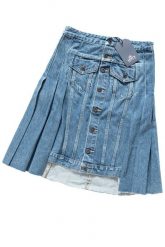 SPÓDNICA JEANSOWA LEVI’S Made & Crafted 577060000. Niebieskie spódnice damskie Levi's®, s, bez wzorów, z jeansu, trapezowe. W wyprzedaży za 99.99 zł.