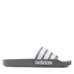 Klapki adidas. Szare klapki damskie Adidas, bez wzorów, sportowe, bez obcasa, bez zapięcia. Za 79.99 zł.
