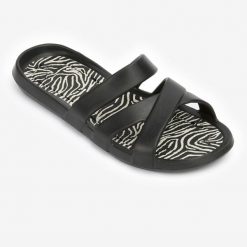Klapki basenowe damskie Nabaiji 500 Zeb. Czarne klapki damskie NABAIJI, bez wzorów, sportowe, bez obcasa, bez zapięcia. Za 69.99 zł.