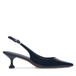 Czółenka Stuart Weitzman. Niebieskie czółenka damskie Stuart Weitzman, bez wzorów, bez obcasa, bez zapięcia. Za 1,999.00 zł.