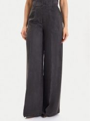 Guess Spodnie materiałowe W5YB02 WH5N2 Czarny Regular Fit. Czarne spodnie materiałowe damskie Guess, z aplikacjami, z materiału. Za 399.99 zł.