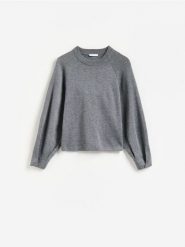 Sweter z raglanowymi rękawami - ciemnoszary. Szare swetry nierozpinane damskie Reserved, l, bez wzorów, z dzianiny, bez kołnierzyka, bez ramiączek. Za 129.99 zł.