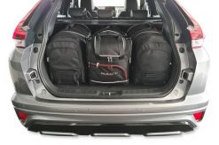 Torby Do Bagażnika Mitsubishi Eclipse Cross Phev 2021+ 4Szt Kjust. Czarne torby podróżne damskie KJUST, bez wzorów, z kauczuku. Za 1,214.00 zł.
