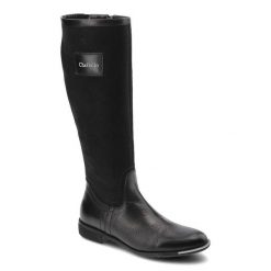 Czarne Kozaki Chebello Damskie Stylowe Obuwie. Czarne kozaki damskie CheBello, z aplikacjami, z futra, bez obcasa, na płaskiej podeszwie, bez zapięcia. Za 299.00 zł.