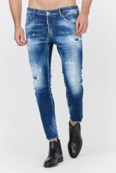 DSQUARED2 Niebieskie jeansy męskie Skater jean. Niebieskie jeansy męskie Dsquared2, z jeansu. W wyprzedaży za 1,599.99 zł.