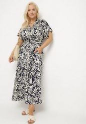 Granatowa Sukienka Wiskozowa w Kwiaty Rozkloszowana Efrisa. Niebieskie sukienki damskie Born2be, na co dzień, na lato, xl, bez wzorów, z wiskozy, eleganckie, bez kołnierzyka, bez ramiączek, maxi, rozkloszowane. Za 84.99 zł.