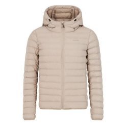 Kurtka puchowa z kapturem dla kobiet Protest Ice. Brązowe kurtki sportowe damskie Protest, na zimę, bez wzorów, z puchu, bez ramiączek, z kapturem, narciarskie. Za 383.00 zł.