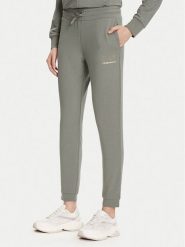 EA7 Emporio Armani Spodnie dresowe 8NTP66 TJ9RZ U8142 Zielony Regular Fit. Zielone spodnie dresowe damskie EA7 Emporio Armani, bez wzorów, z dresówki. Za 349.99 zł.
