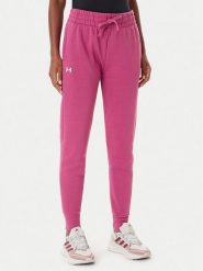 Under Armour Spodnie dresowe Ua Rival 1379438 Różowy Loose Fit. Czerwone spodnie dresowe damskie Under Armour, bez wzorów, z bawełny. Za 219.99 zł.